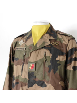 Plastron d'arme jonquille