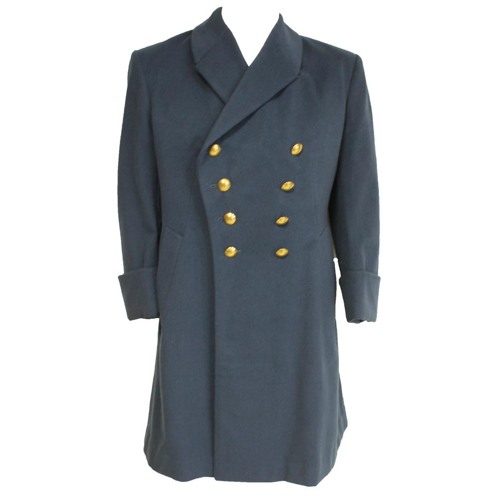 Manteau (modèle des années 70)