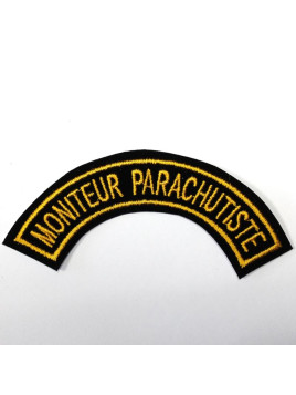 Moniteur Parachutiste