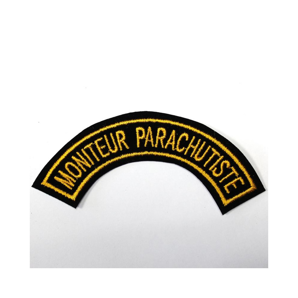 Moniteur Parachutiste